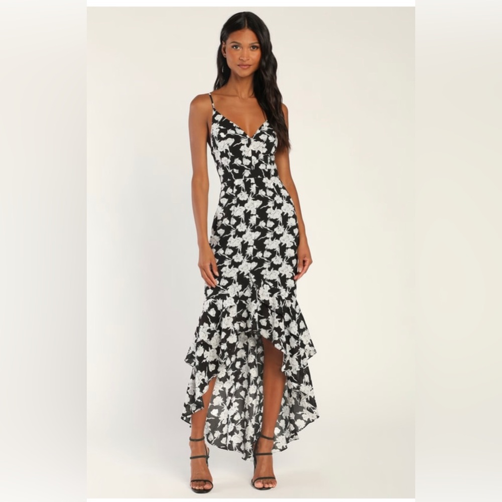 Lulus Darling Daylily White and Black Floral Print High-Low Maxi Dress - Small